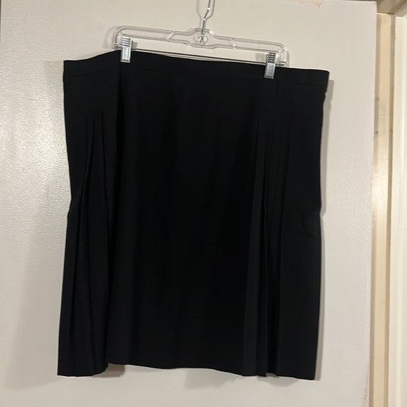 Révue 100% wool black pleated skirt - Picture 5 of 7
